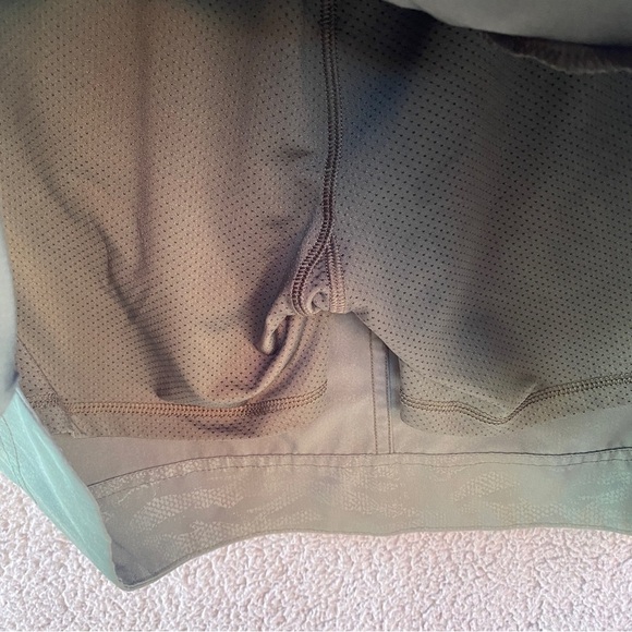 Orvis Stretch Travel Skort Embossed Camo Print Sz XL - Picture 7 of 11